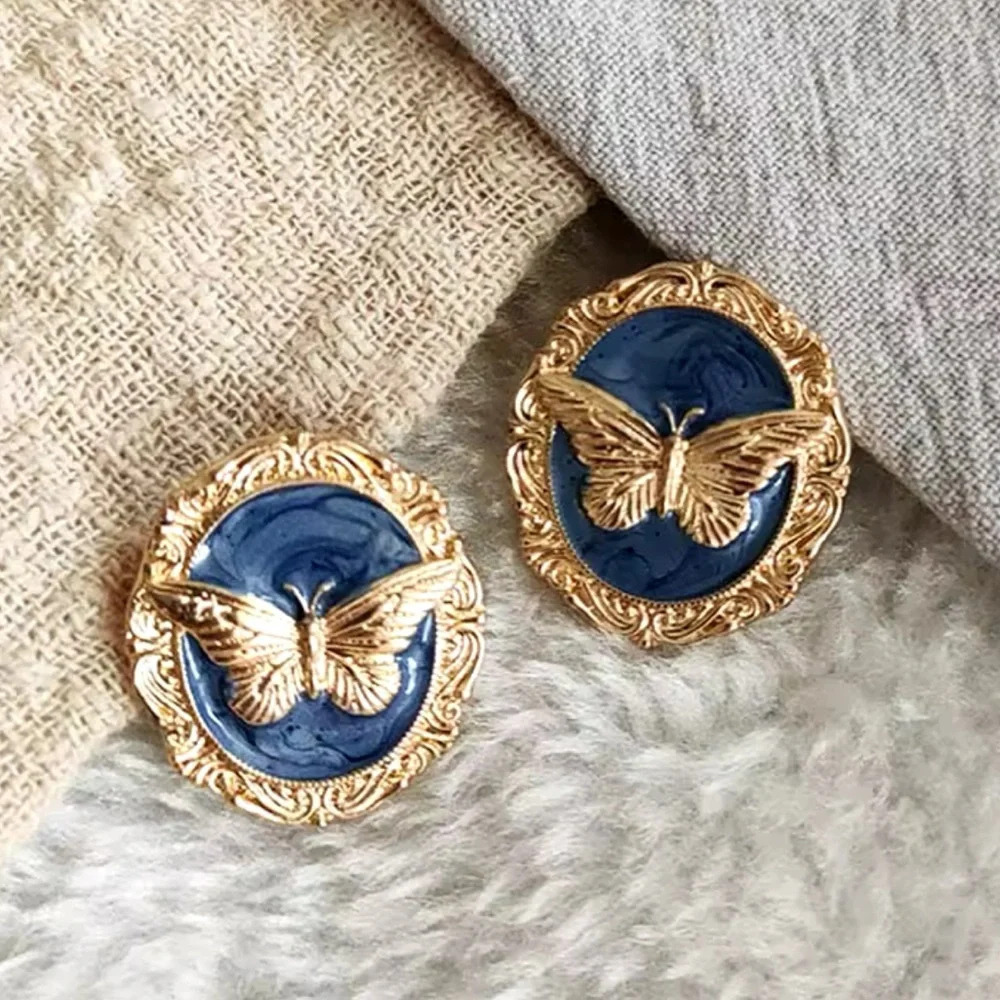 Vintage Blue Butterfly Gold Earrings - Picture 4 of 5